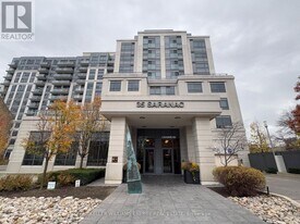 35 Saranac Blvd in Toronto, ON - Building Photo