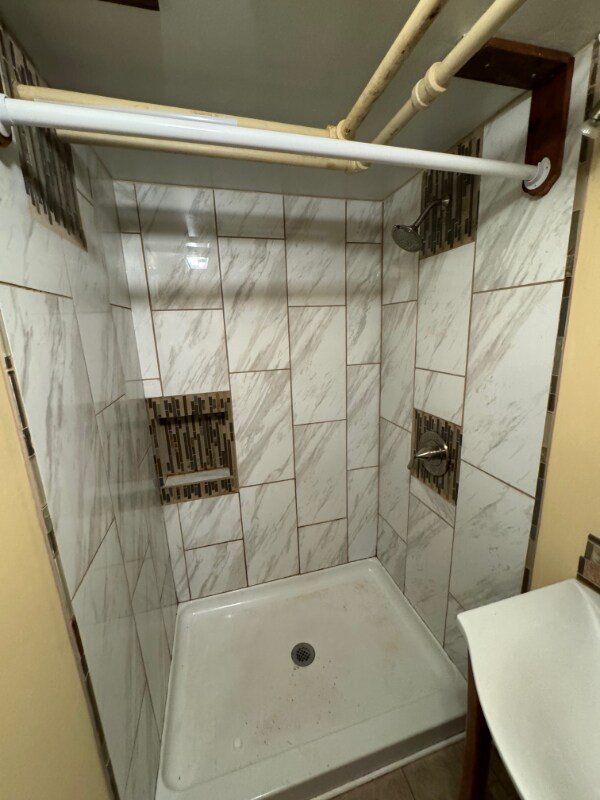 1209 Maiden Choice Ln in Baltimore, MD - Building Photo - Building Photo