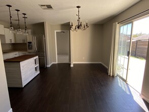5534 Kensington Run in San Antonio, TX - Building Photo - Building Photo