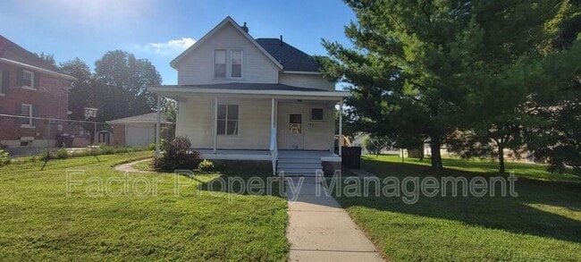 property at 1108 N 6th St