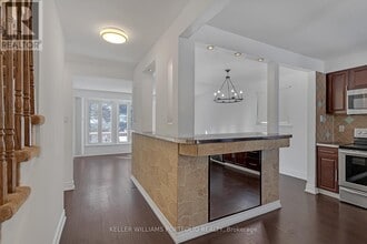 37 Banner Crescent in Ajax, ON - Building Photo - Building Photo