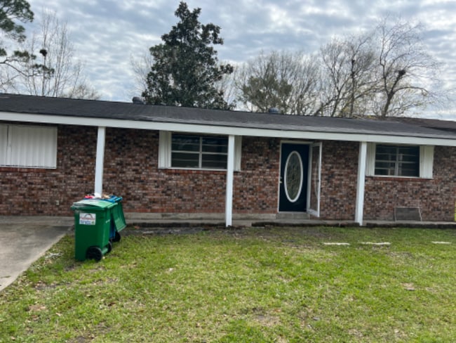 property at 3302 New York Ave
