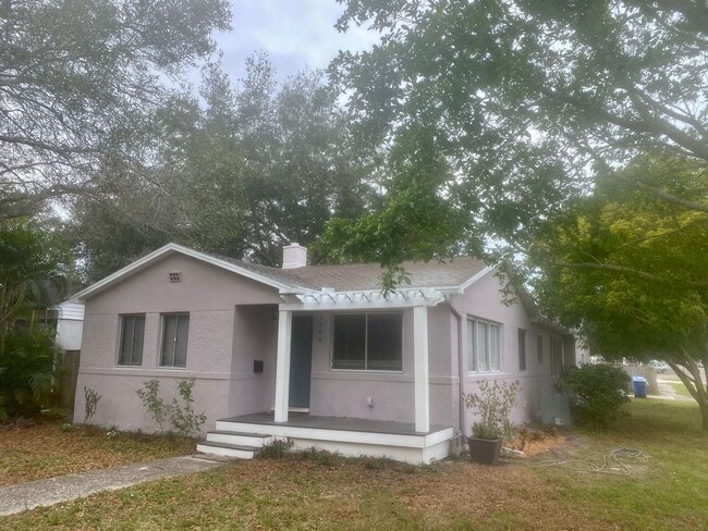 property at 1444 15th St N