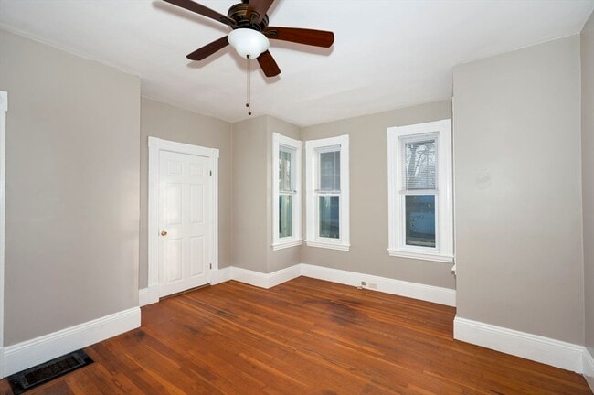 117 Medford St in Malden, MA - Building Photo - Building Photo