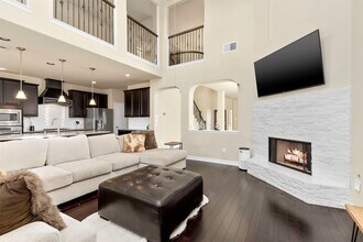 2118 Cambridge Bay Dr in Pearland, TX - Building Photo - Building Photo