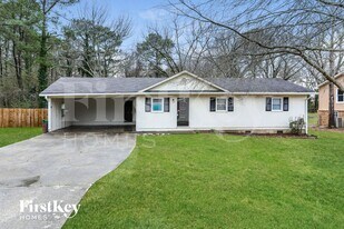 2306 Wisteria Dr SW in Snellville, GA - Building Photo