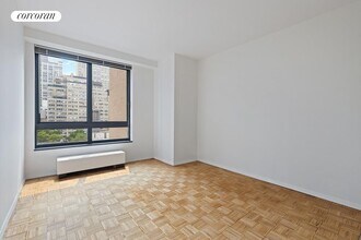 100 United Nations Plaza in New York, NY - Building Photo - Building Photo