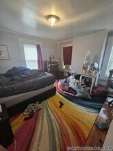 11 Akron St, Unit 1 in Boston, MA - Foto de edificio - Building Photo