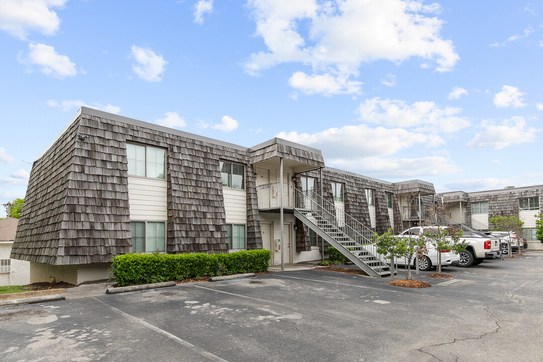 Linridge Apartments in Birmingham, AL - Foto de edificio