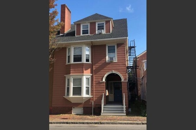 126 Spring St, Unit 2