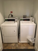 2417 Broad Ave, Unit 1st Fl.