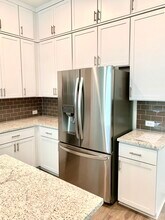 8851 Oakland Rd in San Antonio, TX - Building Photo - Building Photo