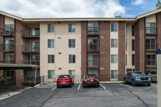 Incline Terrace in Salt Lake City, UT - Building Photo - Building Photo