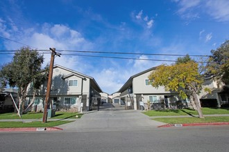 14523-14527 S Budlong Ave in Gardena, CA - Building Photo - Building Photo