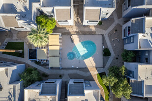 Montego Bay Condominiums in Phoenix, AZ - Foto de edificio - Other