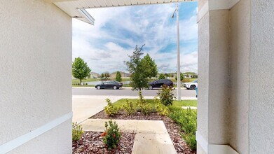 1125 Cascades Ave in Davenport, FL - Building Photo - Building Photo