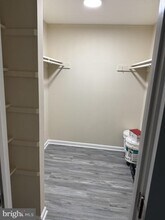 18724 Walkers Choice Rd in Montgomery Village, MD - Building Photo - Building Photo