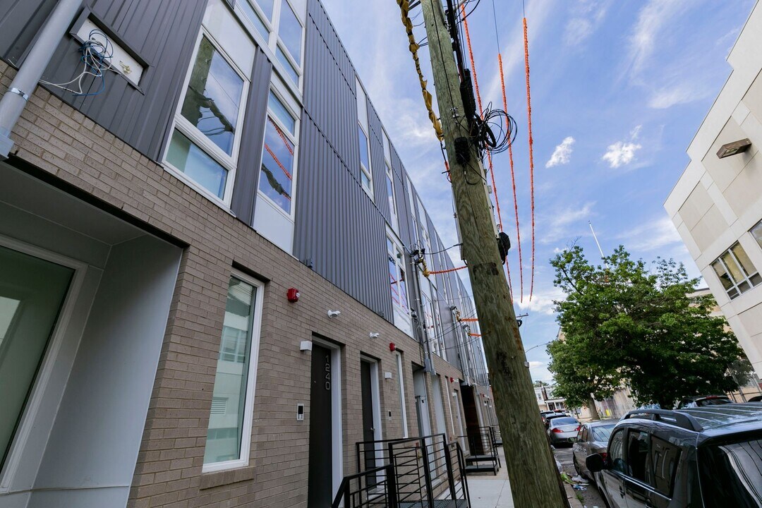 1239 N 27th St, Unit C in Philadelphia, PA - Building Photo