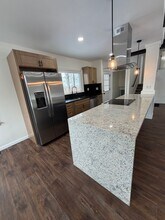 7980 Newark Rd in Mount Vernon, OH - Building Photo - Building Photo