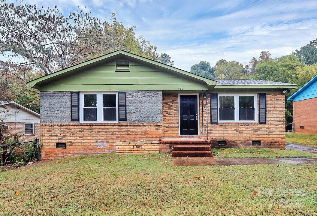 518 Echodale Dr in Charlotte, NC - Building Photo