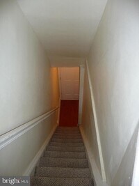 661 N 33rd St photo'