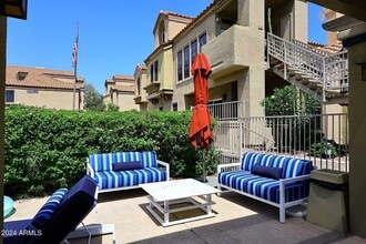 7675 E McDonald Dr in Scottsdale, AZ - Building Photo - Building Photo