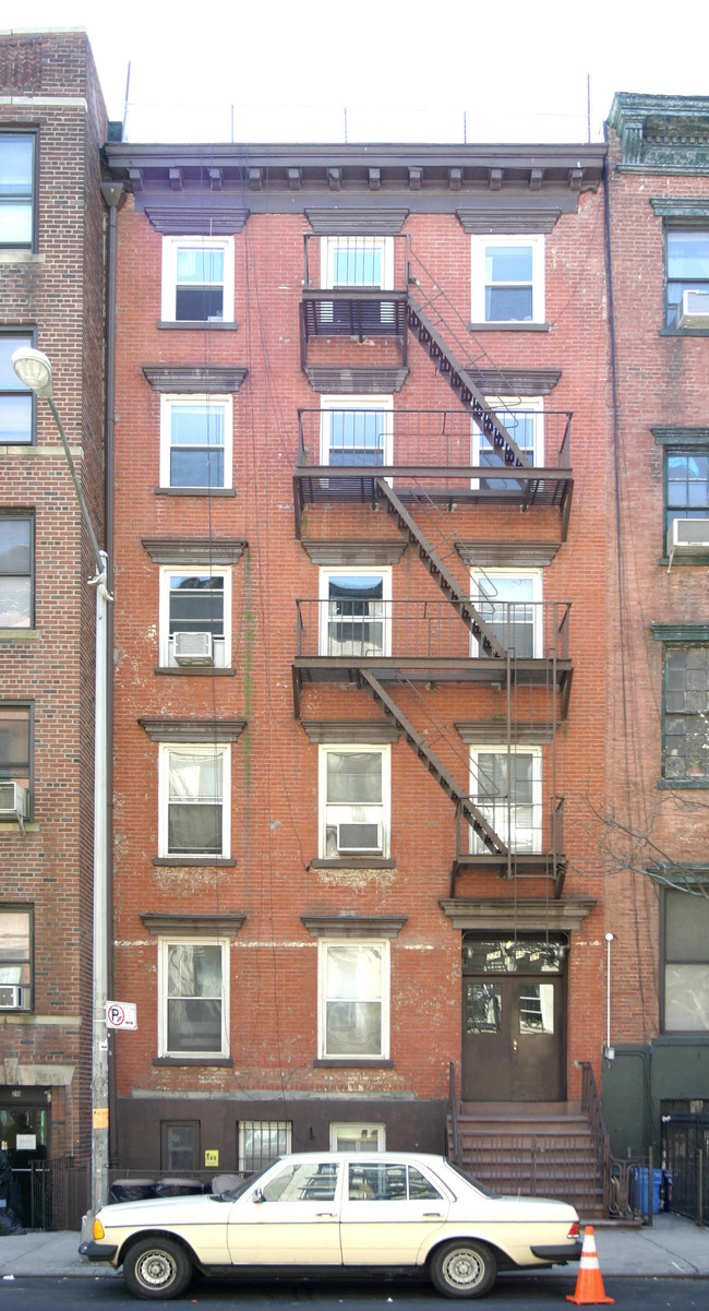 276 E Tenth St in New York, NY - Foto de edificio - Building Photo