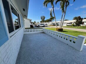 1307 SW 24th St in Boynton Beach, FL - Building Photo - Building Photo