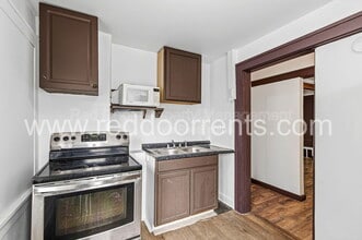 408 N Oakland Ave in Indianapolis, IN - Building Photo - Building Photo