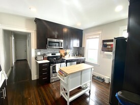 9 Hallam St, Unit 1 in Boston, MA - Building Photo - Building Photo