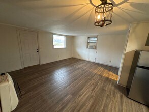 721 US-62 in Grand Rivers, KY - Building Photo - Building Photo