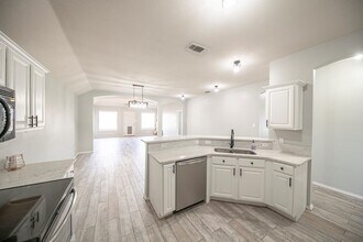 2207 Medford Ct in Odessa, TX - Building Photo - Building Photo