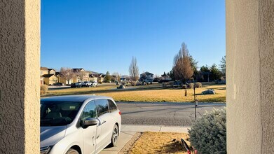 3024 Oxbow Dr in Carson City, NV - Building Photo - Building Photo