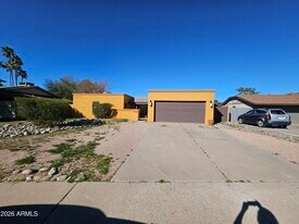 1320 W Pecos Ave in Mesa, AZ - Building Photo