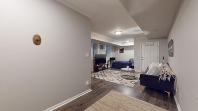 21 E Division St in Chicago, IL - Building Photo - Building Photo