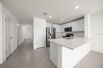 6584 SW 81st Loop in Ocala, FL - Building Photo - Building Photo