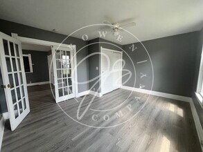 325 E Streicher St in Toledo, OH - Building Photo - Building Photo