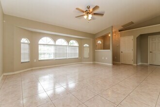 239 Allworthy St in Port Charlotte, FL - Foto de edificio - Building Photo