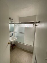 1243 26th St in Santa Monica, CA - Building Photo - Building Photo