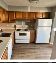 539 Park Manor Cir in Bel Air, MD - Foto de edificio - Building Photo