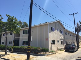 590 E Pleasant St Apartamentos