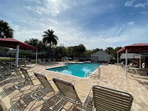 16326 Swan View Cir in Odessa, FL - Building Photo - Building Photo