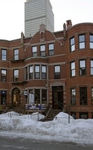 290 Newbury St in Boston, MA - Building Photo - Building Photo