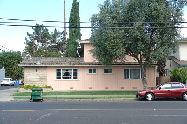 845 Hillsdale Ave in San Jose, CA - Building Photo - Building Photo