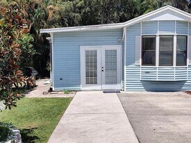 10815 Ani Cir in Estero, FL - Building Photo