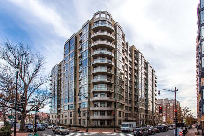 property at 811 4th St NW