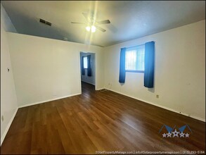 1526 Yandell Dr-Unit -A in El Paso, TX - Building Photo - Building Photo