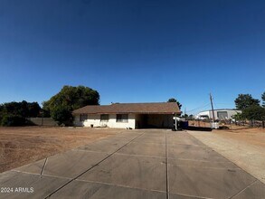 3344 E Barbarita Ave in Gilbert, AZ - Building Photo - Building Photo