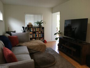 1631 Michigan Ave in Santa Monica, CA - Foto de edificio - Building Photo