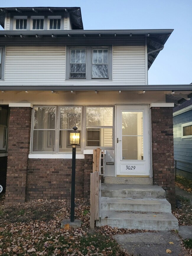 property at 3029 Boulevard Pl